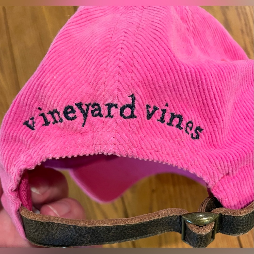 EUC Vineyard Vines Hot Pink Hat, corduroy, adjustable - Picture 4 of 6